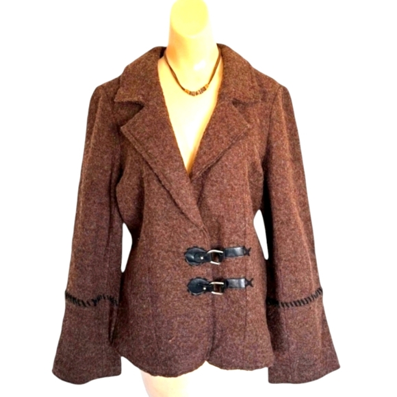 Valerie Bertinelli Jackets & Blazers - Valerie Bertinelli Vintage Wool Bell Sleeve Blazer- Size Large